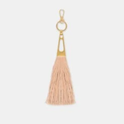 FRINGE TASSEL BAG CHARM CAMEL(Fringe Tassel Bag Charm Camel)