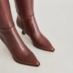 AUGGIE EXTRA WIDE CALF BOOTS CHOCOLATE LEATHER(Auggie Extra Wide Calf Boots Chocolate Leather) -Dolce Vita DOLCEVITA BOOTS AUGGIE CHOCOLATELEATHER DETAILS 07 288e1c20 e351 415c 8b52 53a52299ca8f