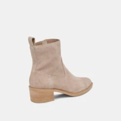 Dolce Vita BILI H2O BOOTIES TAUPE SUEDE(Bili H2o Booties Taupe Suede) -Dolce Vita DOLCEVITA BOOTS BILIH2O TAUPESUEDEH2O 03