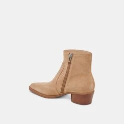 FAHARI H2O BOOTIES CAMEL SUEDE(Fahari H2o Booties Camel Suede) 19 FAHARI H2O BOOTIES CAMEL SUEDE(Fahari H2o Booties Camel Suede) -Dolce Vita DOLCEVITA BOOTS FAHARI H2O CAMEL SUEDE H2O 09