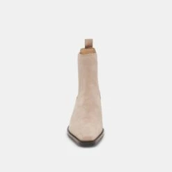 FOSTER BOOTIES TAUPE SUEDE(Foster Booties Taupe Suede) -Dolce Vita DOLCEVITA BOOTS FOSTER TAUPE SUEDE 04