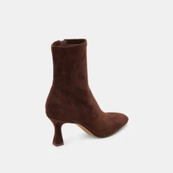 GLAMOR WIDE CALF BOOTS DK BROWN STELLA SUEDE(Glamor Wide Calf Boots Dk Brown Stella Suede) -Dolce Vita DOLCEVITA BOOTS GLAMOR DK BROWN STELLA SUEDE 03 b2e21705 62e6 4ca2 b142 12973cebc417