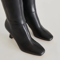 Dolce Vita GYRA WIDE CALF BOOTS BLACK LEATHER(Gyra Wide Calf Boots Black Leather) -Dolce Vita DOLCEVITA BOOTS GYRA BLACKLEATHER DETAILS 08 b80f85c5 69f0 4e5f aef9 28a963dd164d