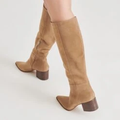 KIRSON BOOTS MUSHROOM SUEDE(Kirson Boots Mushroom Suede) 15 KIRSON BOOTS MUSHROOM SUEDE(Kirson Boots Mushroom Suede) -Dolce Vita DOLCEVITA BOOTS KIRSON MUSHROOMSUEDE ONFOOT 02