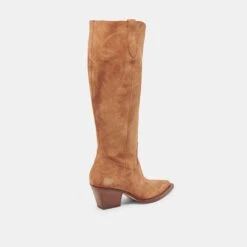 RYATT EXTRA WIDE CALF BOOTS PECAN SUEDE(Ryatt Extra Wide Calf Boots Pecan Suede) 19 RYATT EXTRA WIDE CALF BOOTS PECAN SUEDE(Ryatt Extra Wide Calf Boots Pecan Suede) -Dolce Vita DOLCEVITA BOOTS RYATTWIDECALF PECANSUEDE 03