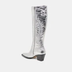 RYATT EXTRA WIDE CALF BOOTS SILVER DISTRESSED LEATHER(Ryatt Extra Wide Calf Boots Silver Distressed Leather) 17 RYATT EXTRA WIDE CALF BOOTS SILVER DISTRESSED LEATHER(Ryatt Extra Wide Calf Boots Silver Distressed Leather) -Dolce Vita DOLCEVITA BOOTS RYATTWIDECALF SILVERDISTRESSEDLEATHER 09