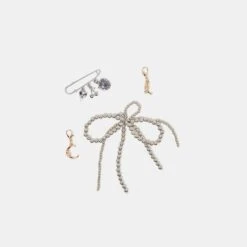 PIN CHARM PACKAGE ASSORTED(Pin Charm Package Assorted)