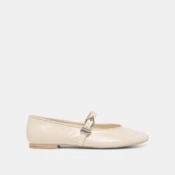 ALIZZA BALLET FLATS CREME CRINKLE PATENT(Alizza Ballet Flats Creme Crinkle Patent)