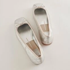 Dolce Vita ANISA BALLET FLATS SILVER DISTRESSED LEATHER(Anisa Ballet Flats Silver Distressed Leather) -Dolce Vita DOLCEVITA FLATS ANISA SILVERDESTRESSEDLEATHER 4