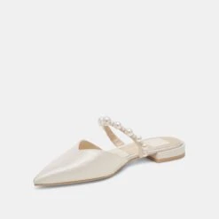 KANIKA PEARL WIDE FLATS VANILLA PEARLS(Kanika Pearl Wide Flats Vanilla Pearls) -Dolce Vita DOLCEVITA FLATS KANIKAPEARLLOW VANILLAPEARLS 09 d726be31 cde0 4ba9 99ea 7dbd4e57b09f