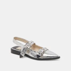 LABELL FLATS SILVER DISTRESSED LEATHER - Re:vita(Labell Flats Silver Distressed Leather Ntu2fox36 Resale) -Dolce Vita DOLCEVITA FLATS LABELL SILVERDISTRESSEDLEATHER 01 59ebf087 a791 43a4 9e3d 3635e3e55009