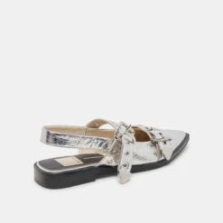 LABELL FLATS SILVER DISTRESSED LEATHER - Re:vita(Labell Flats Silver Distressed Leather Ntu2fox36 Resale) -Dolce Vita DOLCEVITA FLATS LABELL SILVERDISTRESSEDLEATHER 03 6c171108 12ce 4c75 8b1c 79a3e16dff2b