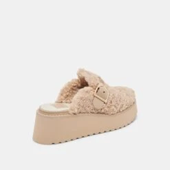 LELANI PLUSH FLATS NATURAL PLUSH(Lelani Plush Flats Natural Plush) 15 LELANI PLUSH FLATS NATURAL PLUSH(Lelani Plush Flats Natural Plush) -Dolce Vita DOLCEVITA FLATS LELANIPLUSH NATURALPLUSH 03