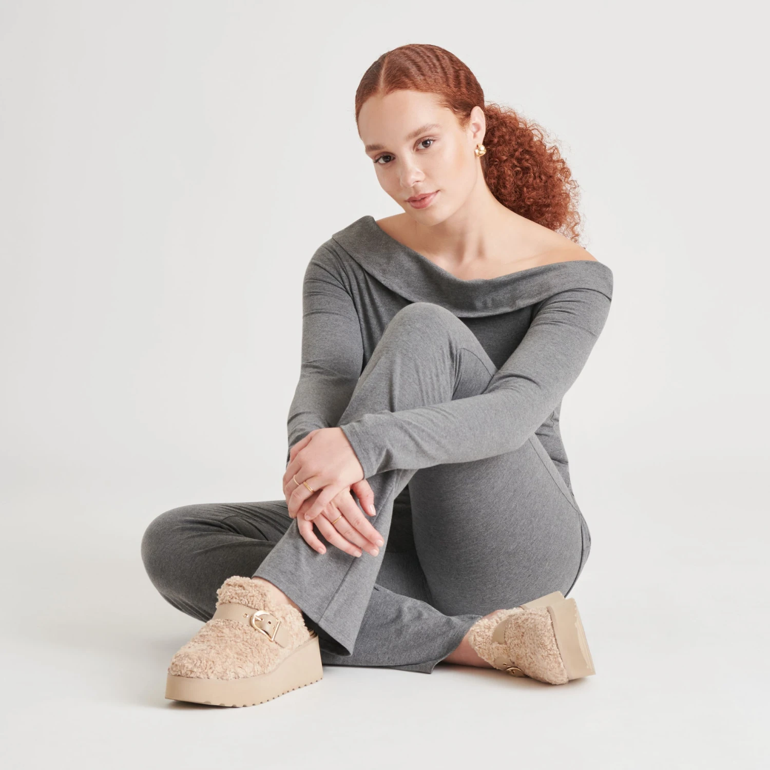 LELANI PLUSH FLATS NATURAL PLUSH(Lelani Plush Flats Natural Plush) 2 LELANI PLUSH FLATS NATURAL PLUSH(Lelani Plush Flats Natural Plush) - Image 2