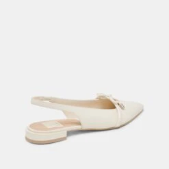 PAYGE FLATS OFF WHITE CRINKLE PATENT(Payge Flats Off White Crinkle Patent) -Dolce Vita DOLCEVITA FLATS PAYGE OFFWHITECRINKLEPATENT 03