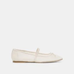 RAEVEN BALLET FLATS WHITE TULLE(Raeven Ballet Flats White Tulle)