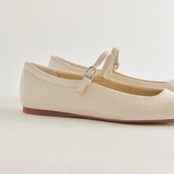 REYES BALLET FLATS IVORY LEATHER(Reyes Flats Ivory Leather) -Dolce Vita DOLCEVITA FLATS REYES IVORYLEATHER 4 c3fff0c4 c849 49b6 89d2 618fcc5eab88