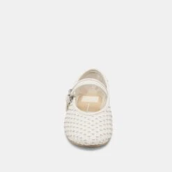 ROSLYN WOVEN BALLET FLATS TRUE WHITE WOVEN LEATHER(Roslyn Woven Ballet Flats True White Woven Leather) 20 ROSLYN WOVEN BALLET FLATS TRUE WHITE WOVEN LEATHER(Roslyn Woven Ballet Flats True White Woven Leather) -Dolce Vita DOLCEVITA FLATS ROSLYNWOVEN TRUEWHITEWOVENLEATHER 04