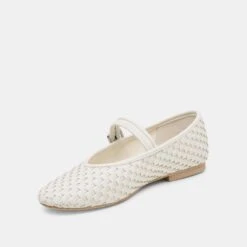 ROSLYN WOVEN BALLET FLATS TRUE WHITE WOVEN LEATHER(Roslyn Woven Ballet Flats True White Woven Leather) 18 ROSLYN WOVEN BALLET FLATS TRUE WHITE WOVEN LEATHER(Roslyn Woven Ballet Flats True White Woven Leather) -Dolce Vita DOLCEVITA FLATS ROSLYNWOVEN TRUEWHITEWOVENLEATHER 08