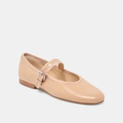 ROSLYN BALLET FLATS LIGHT TAN LEATHER(Roslyn Ballet Flats Light Tan Leather) 14 ROSLYN BALLET FLATS LIGHT TAN LEATHER(Roslyn Ballet Flats Light Tan Leather) -Dolce Vita DOLCEVITA FLATS ROSLYN LIGHTTANLEATHER 01
