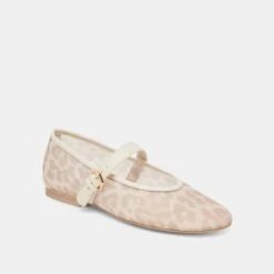 ROSLYN BALLET FLATS WHITE LEOPARD MESH(Roslyn Ballet Flats White Leopard Mesh) -Dolce Vita DOLCEVITA FLATS ROSLYN WHITELEOPARDMESH 01
