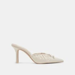 KAIRI HEELS IVORY CRINKLE PATENT(Kairi Heels Ivory Crinkle Patent)
