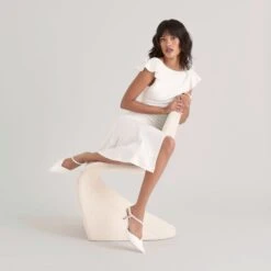 KAMRA PEARL MID HEELS TRUE WHITE SATIN(Kamra Pearl Mid Heels True White Satin) 14 KAMRA PEARL MID HEELS TRUE WHITE SATIN(Kamra Pearl Mid Heels True White Satin) -Dolce Vita DOLCEVITA HEELS KAMRAPEARLMID TRUEWHITESATIN ONFOOT 02