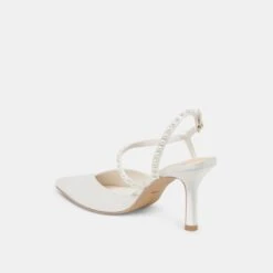 KAMRA PEARL HEELS TRUE WHITE SATIN(Kamra Pearl Heels True White Satin) -Dolce Vita DOLCEVITA HEELS KAMRAPEARL TRUEWHITESATIN 09