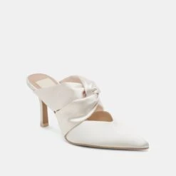 KELSY HEELS CREME SATIN(Kelsy Heels Creme Satin) -Dolce Vita DOLCEVITA HEELS KELSY CREME SATIN 01