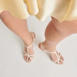 LIANE HEELS BONE CRINKLE PATENT(Liane Heels Bone Crinkle Patent) 16 LIANE HEELS BONE CRINKLE PATENT(Liane Heels Bone Crinkle Patent) -Dolce Vita DOLCEVITA HEELS LIANE BONECRINKLEPATENT ONFOOT 03