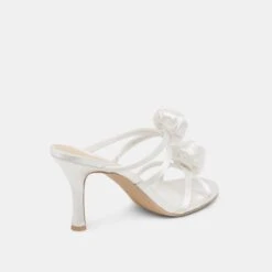 LINZY HEELS TRUE WHITE SATIN(Linzy Heels True White Satin) -Dolce Vita DOLCEVITA HEELS LINZY TRUEWHITESATIN 03