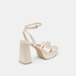 PARLO HEELS IVORY SATIN(Parlo Heels Ivory Satin) -Dolce Vita DOLCEVITA HEELS PARLO IVORYSATIN 03