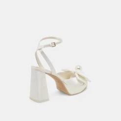 PATTON WIDE HEELS IVORY SATIN(Patton Wide Heels Ivory Satin) -Dolce Vita DOLCEVITA HEELS PATTON IVORY SATIN 03 2e5368bd e9e7 4769 894b fbc79688b8b4
