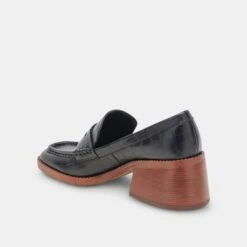 TALIE LOAFERS NOIR EMBOSSED LEATHER - Re:vita(Talie Loafers Noir Embossed Leather Resale) -Dolce Vita DOLCEVITA HEELS TALIE NOIREMBOSSEDLEATHER 09 fff97995 9f7a 4692 9fd4 db2acafd8a51