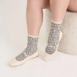 LEOPARD ANKLET SOCKS LEOPARD(Leopard Anklet Socks Leopard) 7 LEOPARD ANKLET SOCKS LEOPARD(Leopard Anklet Socks Leopard) -Dolce Vita DOLCEVITA HOISERY SOCKS ONFOOT 07