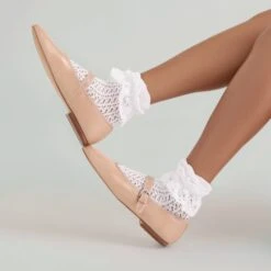 ROSLYN BALLET FLATS LIGHT TAN LEATHER(Roslyn Ballet Flats Light Tan Leather) 17 ROSLYN BALLET FLATS LIGHT TAN LEATHER(Roslyn Ballet Flats Light Tan Leather) -Dolce Vita DOLCEVITA HOISERY SOCKS ONFOOT 22 9f873207 462f 411a 9d16 6ce8301729df