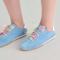 PRIDE CURLY ORGANZA LACE RAINBOW(Pride Curly Organza Lace Rainbow) -Dolce Vita DOLCEVITA PRIDE LACES STYLED 1 604f79e4 5b3e 4f84 8acd ba2d69656565