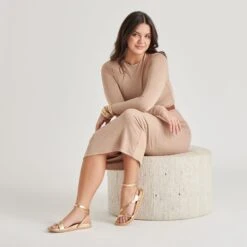 DARLIS SANDALS GOLD DISTRESSED LEATHER(Darlis Sandals Gold Distressed Leather) -Dolce Vita DOLCEVITA SANDALS DARLIS GOLDDISTRESSEDLEATHER ONFOOT 01