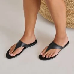 KITTLE SANDALS BLACK LEATHER(Kittle Sandals Black Leather) -Dolce Vita DOLCEVITA SANDALS KITTLE BLACKLEATHER ONFOOT02