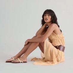 PIERS SANDALS BEIGE CROCO EMBOSSED LEATHER(Piers Sandals Beige Croco Embossed Leather) 24 PIERS SANDALS BEIGE CROCO EMBOSSED LEATHER(Piers Sandals Beige Croco Embossed Leather) -Dolce Vita DOLCEVITA SANDALS PIERS BEIGECROCOEMBOSSEDLEATHER ONFOOT 03