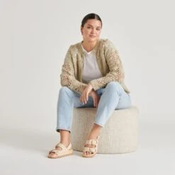 STARLA SANDALS CREME FLORAL RAFFIA(Starla Sandals Creme Floral Raffia) -Dolce Vita DOLCEVITA SANDALS STARLA CREMEFLORAL ONFOOT 01