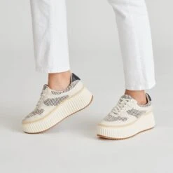 DANDI SNEAKERS BLACK NATURAL RAFFIA(Dandi Sneakers Black Natural Raffia) 17 DANDI SNEAKERS BLACK NATURAL RAFFIA(Dandi Sneakers Black Natural Raffia) -Dolce Vita DOLCEVITA SNEAKERS DANDI BLACKNATURALRAFFIA ONFOOT 01