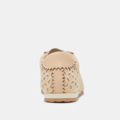 DANIE EYELET PERF SNEAKERS LT NATURAL RAFFIA(Danie Eyelet Perf Sneakers Lt Natural Raffia) -Dolce Vita DOLCEVITA SNEAKERS DANIEEYELETPERF CAMELSUEDE 05