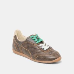 LAINI SNEAKERS BROWN DISTRESSED LEATHER(Laini Sneakers Brown Distressed Leather) 16 LAINI SNEAKERS BROWN DISTRESSED LEATHER(Laini Sneakers Brown Distressed Leather) -Dolce Vita DOLCEVITA SNEAKERS LAINI BROWNDISTRESSEDLEATHER 01 32acbd8a 3be4 426f b8bd 6a43a3496c8b