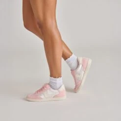 NOTICE X BYRDIE GOLF SNEAKERS PINK FLORAL NYLON(Notice X Byrdie Golf Sneakers Pink Floral Nylon) -Dolce Vita DOLCEVITA SNEAKERS NOTICEBYRDIES PINK FLORAL ONFOOT