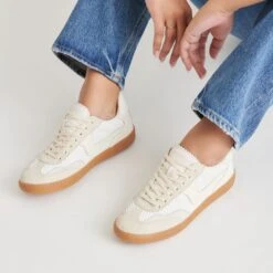 NOTICE MESH SNEAKERS WHITE WOVEN MESH(Notice Mesh Sneakers White Woven Mesh) -Dolce Vita DOLCEVITA SNEAKERS NOTICEMESH IVORYWOVENMESH ONFOOT 01 1