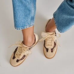 NOTICE MESH SNEAKERS LT LEOPARD MESH(Notice Mesh Sneakers Lt Leopard Mesh) -Dolce Vita DOLCEVITA SNEAKERS NOTICEMESH LTLEOPARDMESH ONFOOT 02