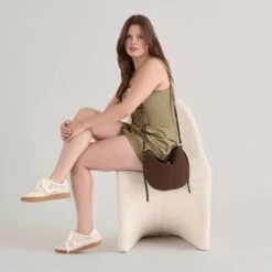 NOTICE SNEAKERS IVORY PERFORATED NUBUCK(Notice Sneakers Ivory Perforated Nubuck) 14 NOTICE SNEAKERS IVORY PERFORATED NUBUCK(Notice Sneakers Ivory Perforated Nubuck) -Dolce Vita DOLCEVITA SNEAKERS NOTICE IVORYPERFORATEDNUBUCK ONFOOT 01