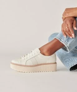 TIGER SNEAKERS WHITE LEATHER(Tiger Sneakers White Leather) 35 TIGER SNEAKERS WHITE LEATHER(Tiger Sneakers White Leather) -Dolce Vita DOLCEVITA SNEAKERS TIGER WHITELEATHER ONFOOT 5