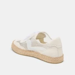 NOTICE ESPADRILLE BEAD SNEAKERS WHITE MESH(Notice Espadrille Bead Sneakers White Mesh) 15 NOTICE ESPADRILLE BEAD SNEAKERS WHITE MESH(Notice Espadrille Bead Sneakers White Mesh) -Dolce Vita DOLCEVITA SNEAKER NOTICEESPADRILLEBEAD WHITEMESH 09